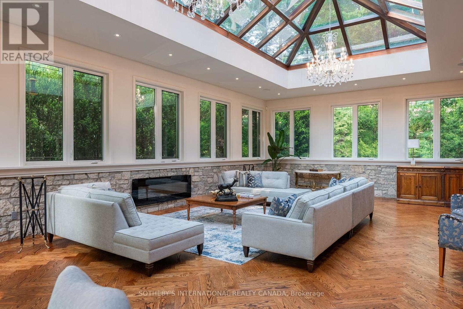 101 Paula Court, Vaughan, Ontario  L0J 1C0 - Photo 18 - N12693264