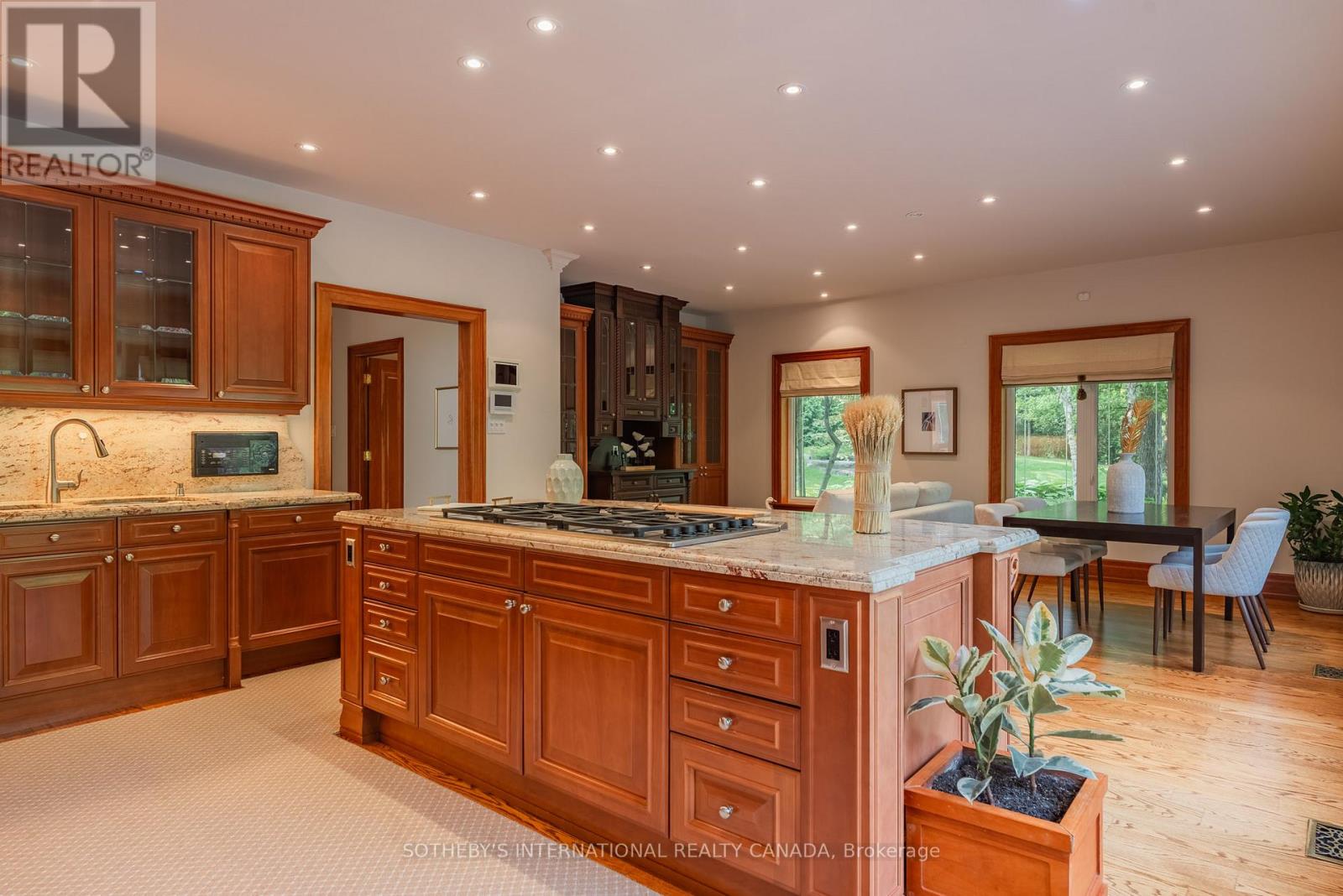 101 Paula Court, Vaughan, Ontario  L0J 1C0 - Photo 23 - N12693264