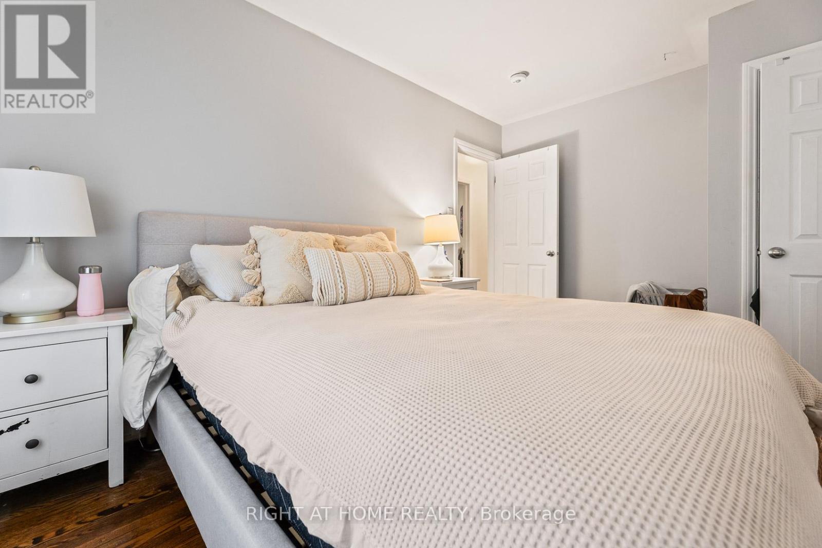 205 St Vincent Street, Barrie, Ontario  L4M 3Z5 - Photo 19 - S12693220