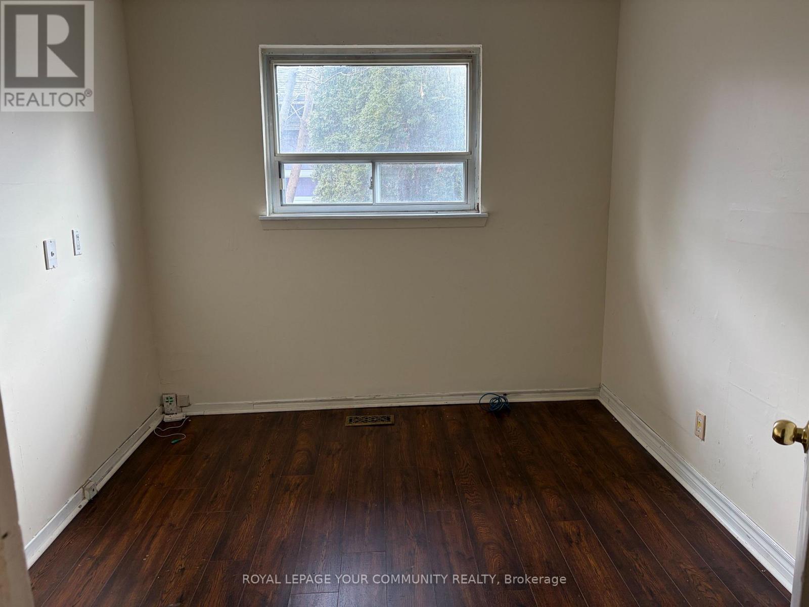 Main - 15 Bison Drive, Toronto, Ontario  M2R 2Y1 - Photo 7 - C12533642