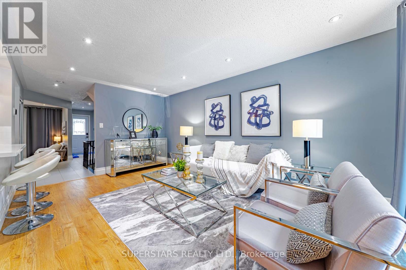 17 Old Wellington Street, Markham, Ontario  L3P 5E3 - Photo 1 - N12662034