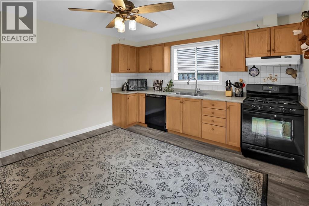 4432 Dennis Avenue, Beamsville, Ontario  L3J 0E3 - Photo 11 - 40798185