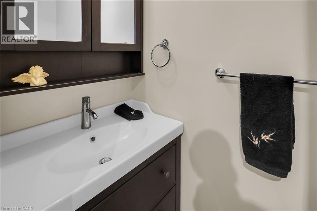 4432 Dennis Avenue, Beamsville, Ontario  L3J 0E3 - Photo 18 - 40798185