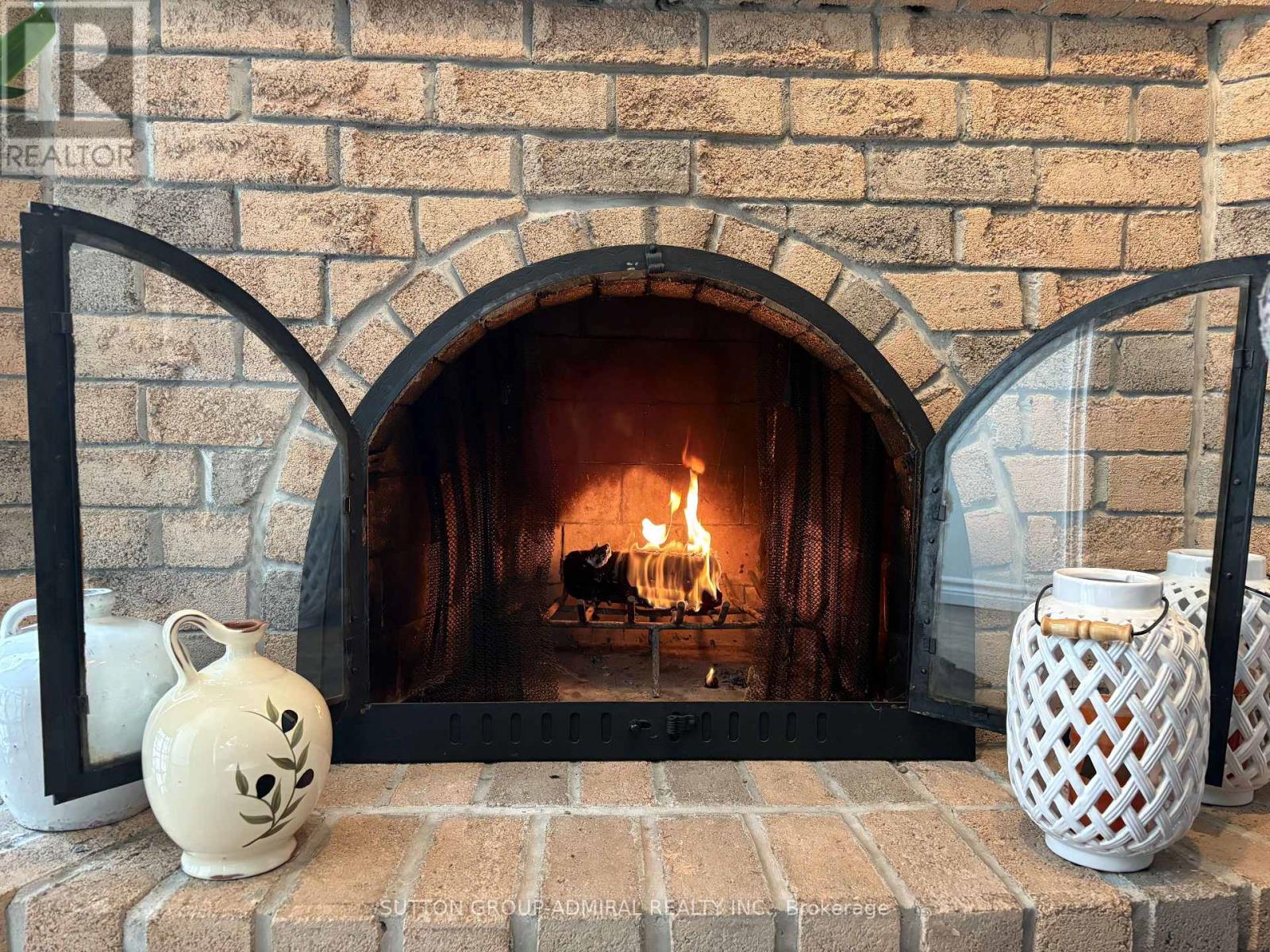 3453 Hannibal Road, Burlington, Ontario  L7M 1Z5 - Photo 5 - W12693142