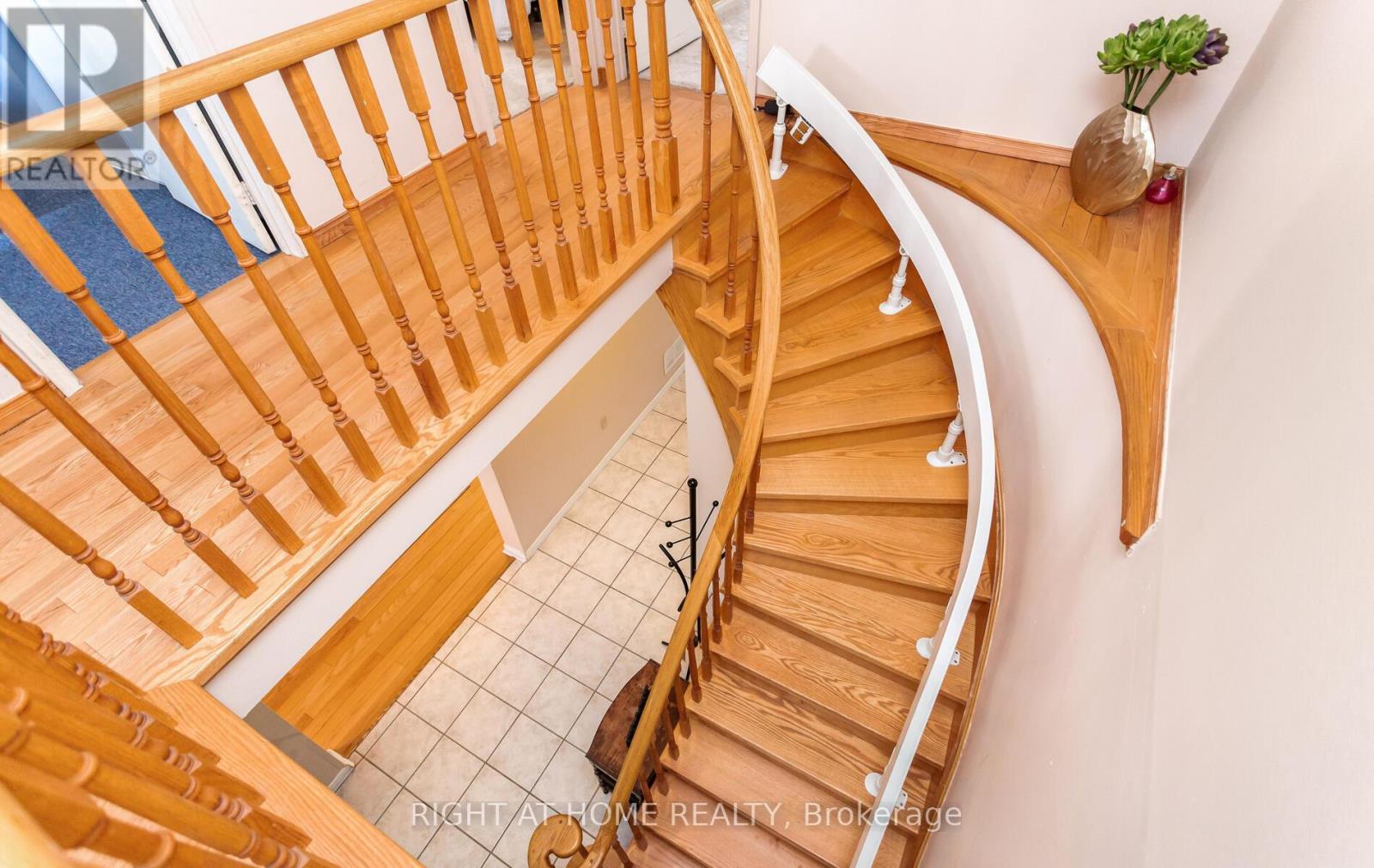 138 Atkins Circle, Brampton, Ontario  L6X 4E7 - Photo 24 - W12693178