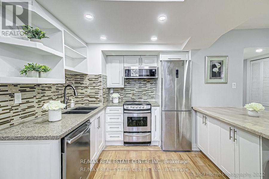 Basement - 4175 Trellis Crescent, Mississauga, Ontario  L5L 2M1 - Photo 4 - W12693216