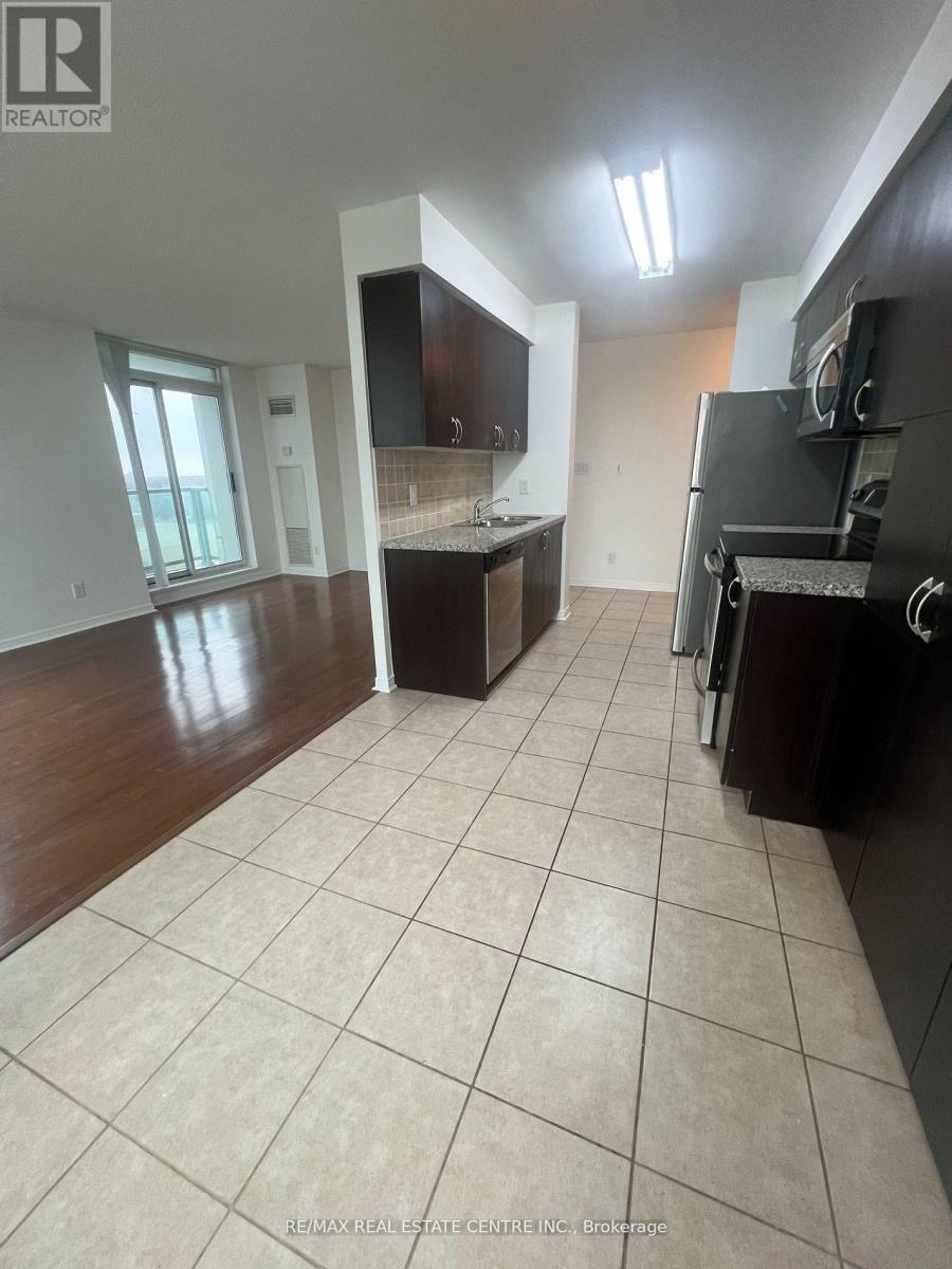 1004 - 4850 Glen Erin Drive, Mississauga (Central Erin Mills), Ontario  L5M 7S1 - Photo 7 - W12693238