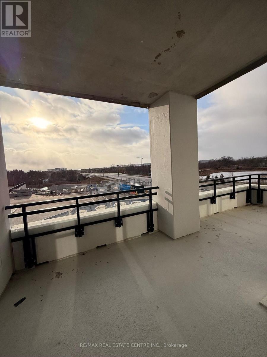 211 - 720 Whitlock Avenue, Milton, Ontario  L9E 2B5 - Photo 16 - W12693288