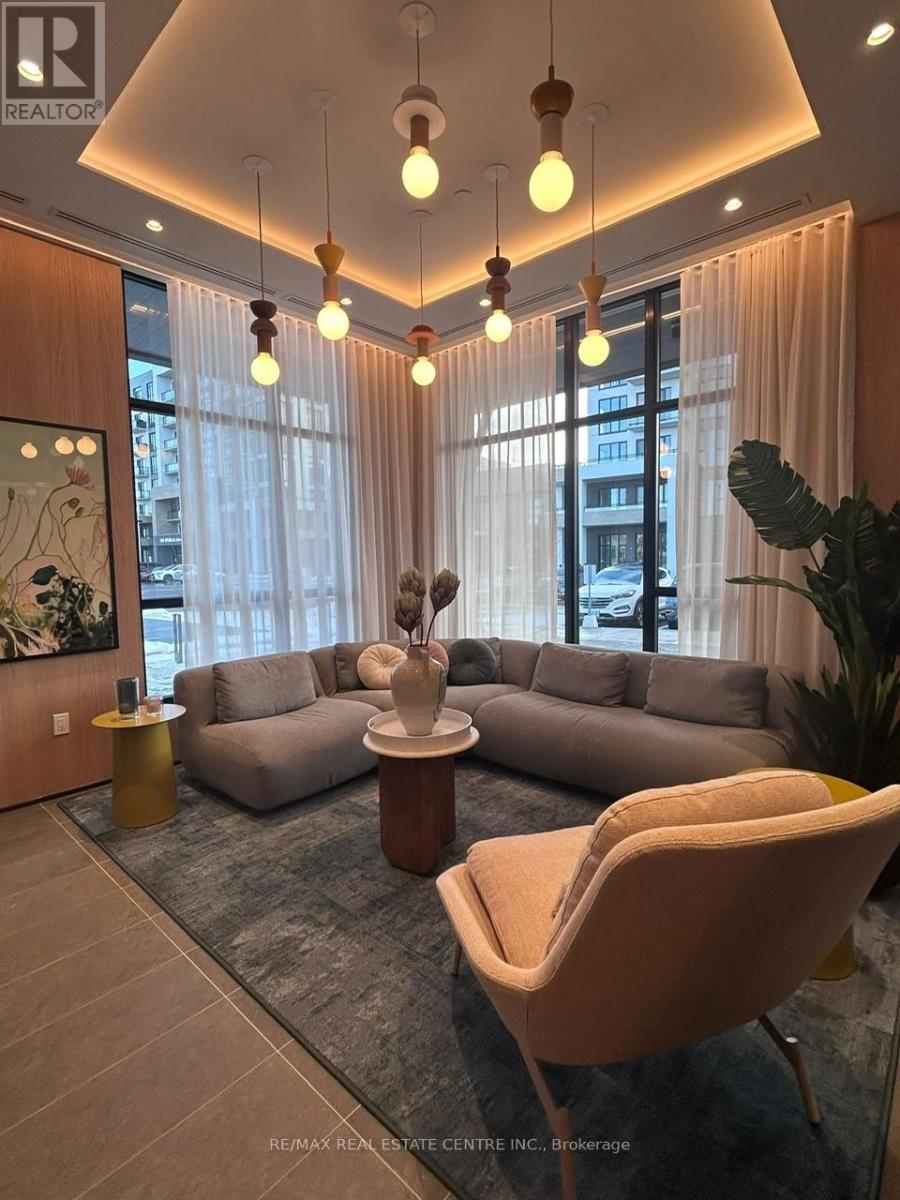 211 - 720 Whitlock Avenue, Milton, Ontario  L9E 2B5 - Photo 20 - W12693288