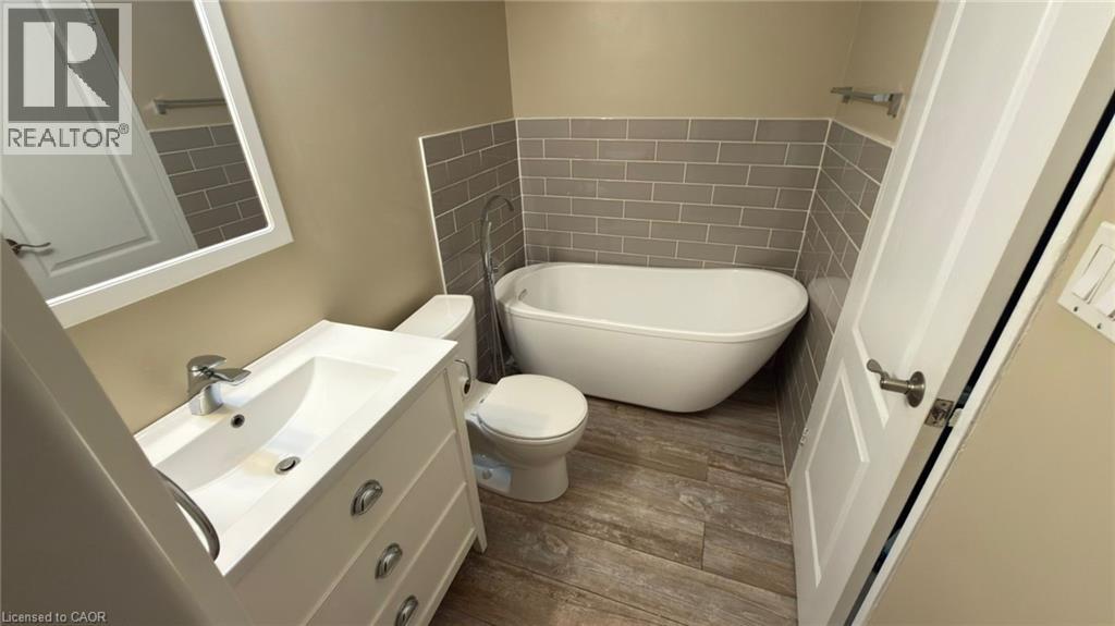 1300 Marlborough Court Unit# 523, Oakville, Ontario  L6H 2S2 - Photo 13 - 40795394