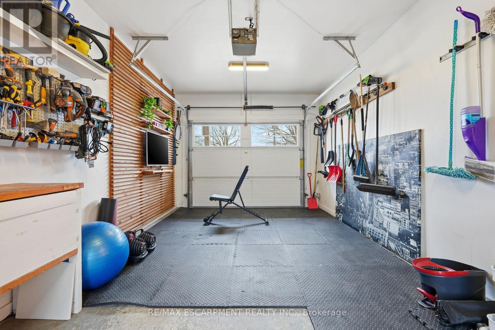 232 Mountain Park Avenue, Hamilton, Ontario  L8V 1A3 - Photo 34 - X12693112