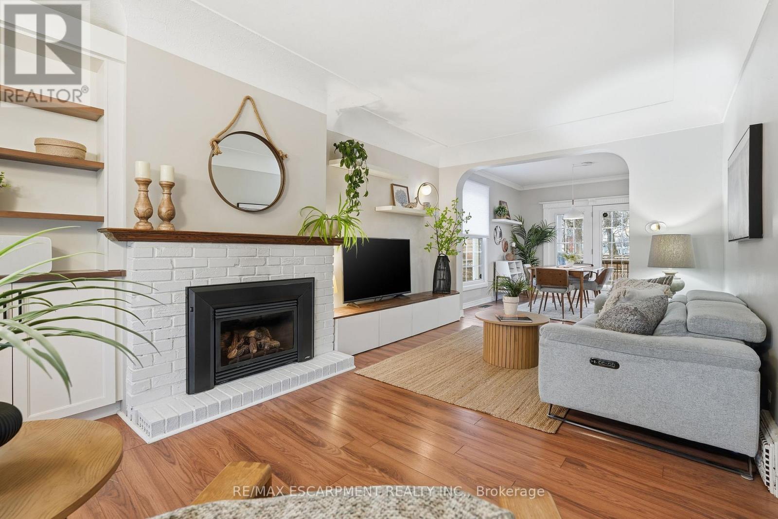 232 Mountain Park Avenue, Hamilton, Ontario  L8V 1A3 - Photo 9 - X12693112