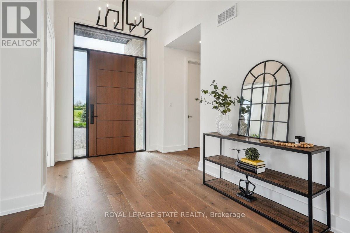 1613g Lookout Street, Pelham, Ontario  L3E 0V2 - Photo 14 - X12693150