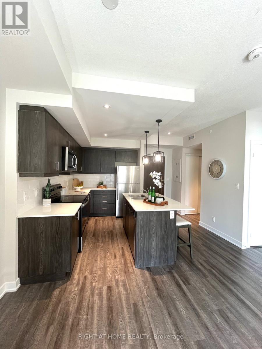 214 - 16 Markle Crescent, Hamilton, Ontario  L9G 3K9 - Photo 11 - X12693152