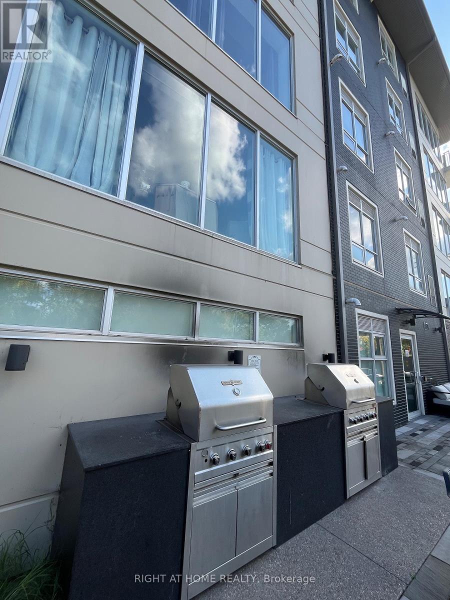 214 - 16 Markle Crescent, Hamilton, Ontario  L9G 3K9 - Photo 28 - X12693152