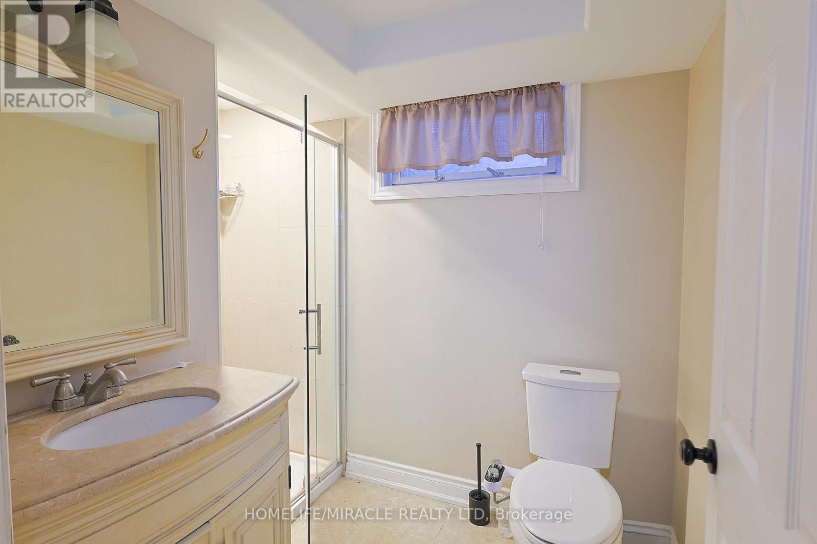 122 Fundy Ave Avenue, London East, Ontario  N5W 1R9 - Photo 15 - X12693182