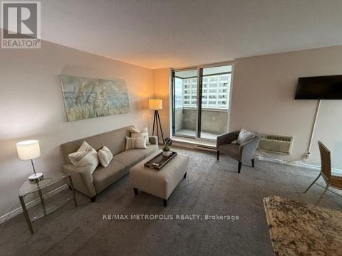 1408 - 155 Front Street N, Sarnia, Ontario  N7T 7V5 - Photo 14 - X12693194