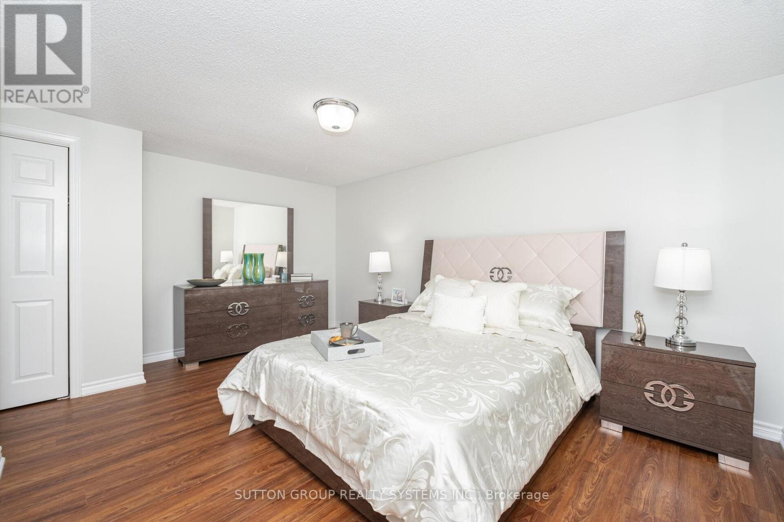 324 Ironwood Road, Guelph, Ontario  N1G 3G3 - Photo 18 - X12693212