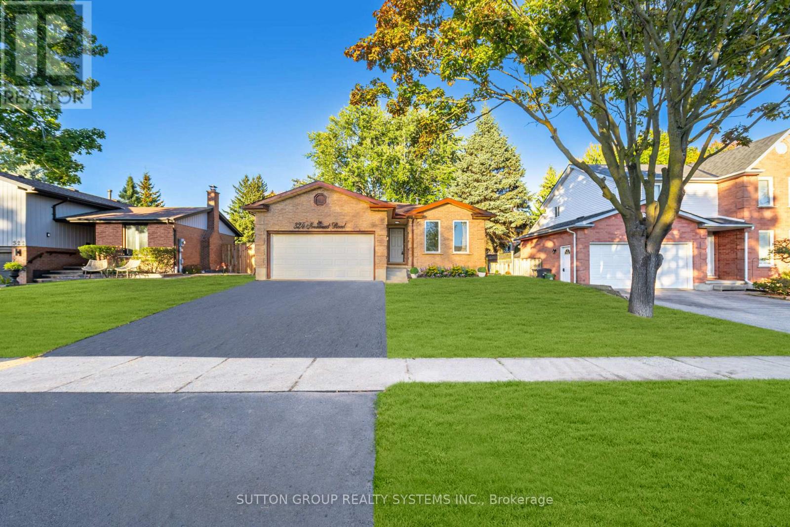 324 Ironwood Road, Guelph, Ontario  N1G 3G3 - Photo 3 - X12693212