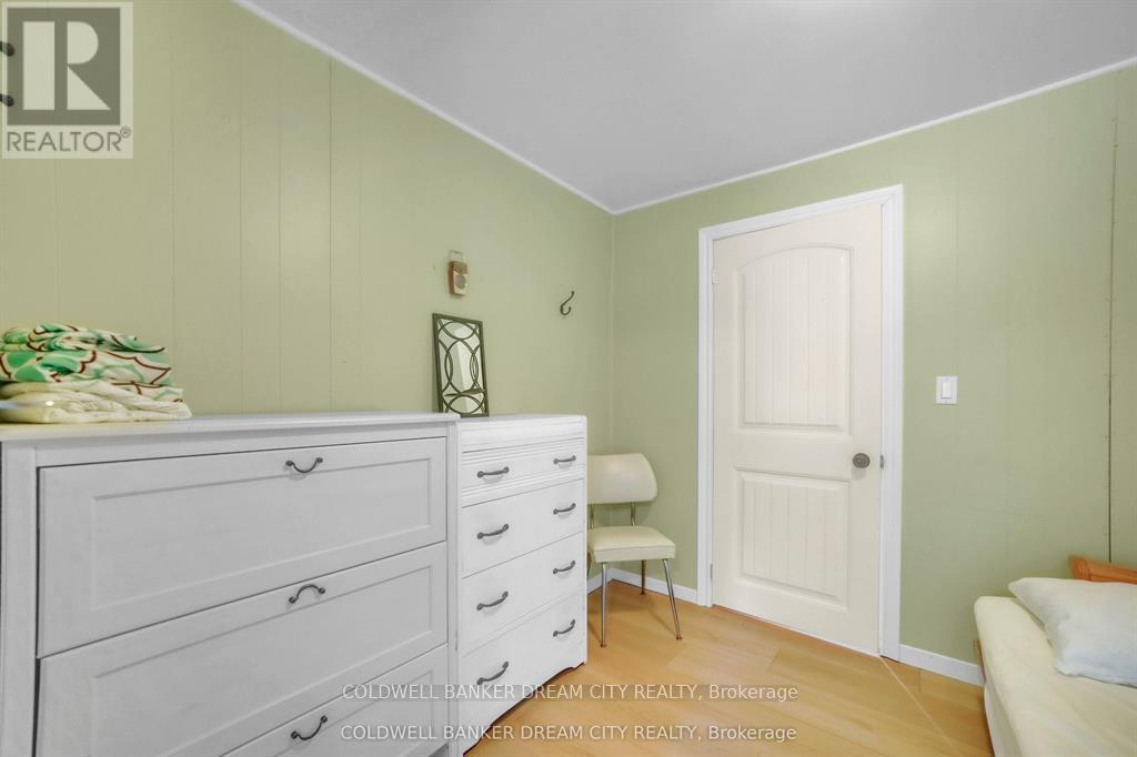 1004a Almond Lane, Frontenac, Ontario  K0H 1B0 - Photo 36 - X12693254