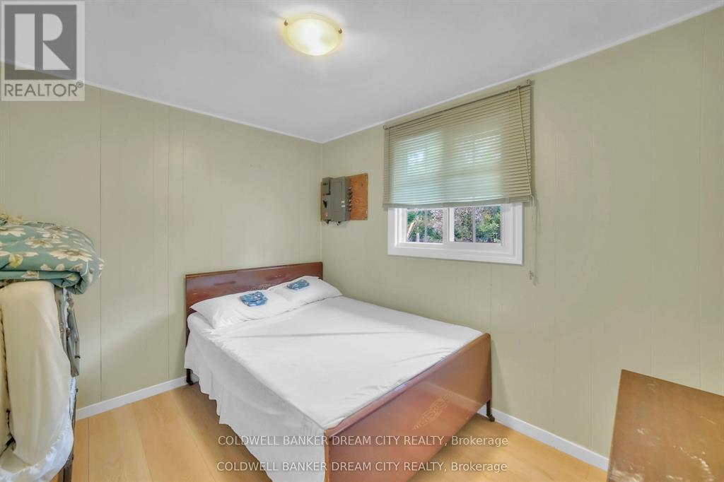 1004a Almond Lane, Frontenac, Ontario  K0H 1B0 - Photo 39 - X12693254