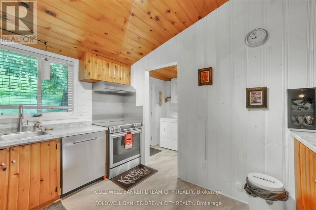 1004a Almond Lane, Frontenac, Ontario  K0H 1B0 - Photo 9 - X12693254