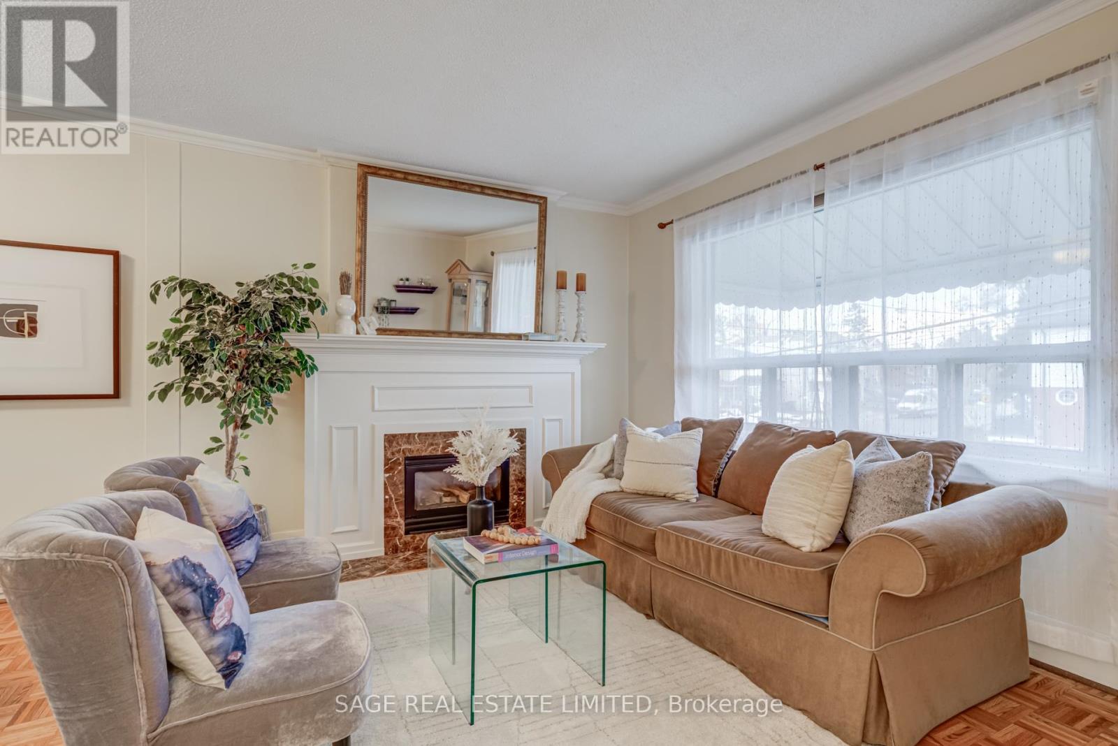 13 Patterson Avenue, Toronto, Ontario  M1L 3Y1 - Photo 1 - E12691358