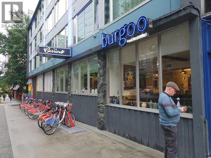 101 1100 Burrard Street, Vancouver, British Columbia  V6Z 1Y7 - Photo 3 - C8075059