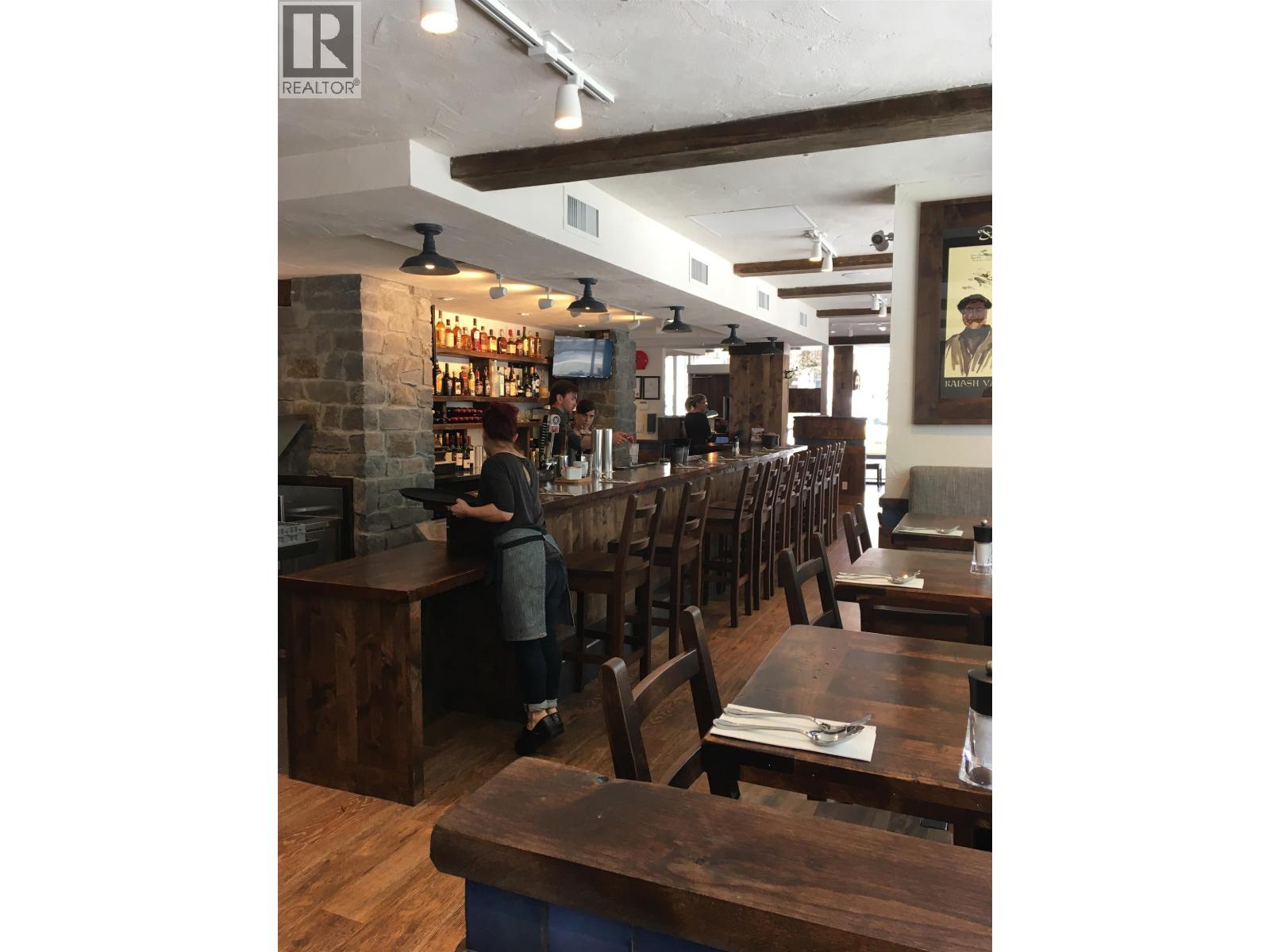 101 1100 Burrard Street, Vancouver, British Columbia  V6Z 1Y7 - Photo 8 - C8075059