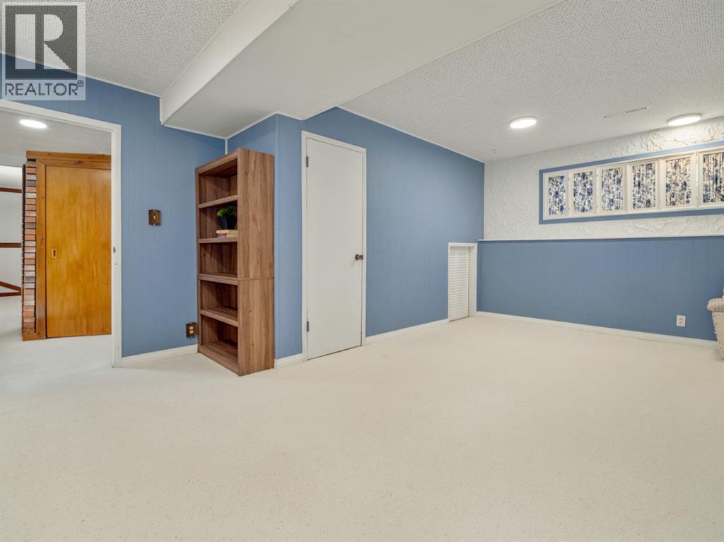 1102 Cameron Road  S, Lethbridge, Alberta  T1K 4B3 - Photo 24 - A2274892