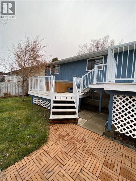 1102 Cameron Road  S, Lethbridge, Alberta  T1K 4B3 - Photo 44 - A2274892