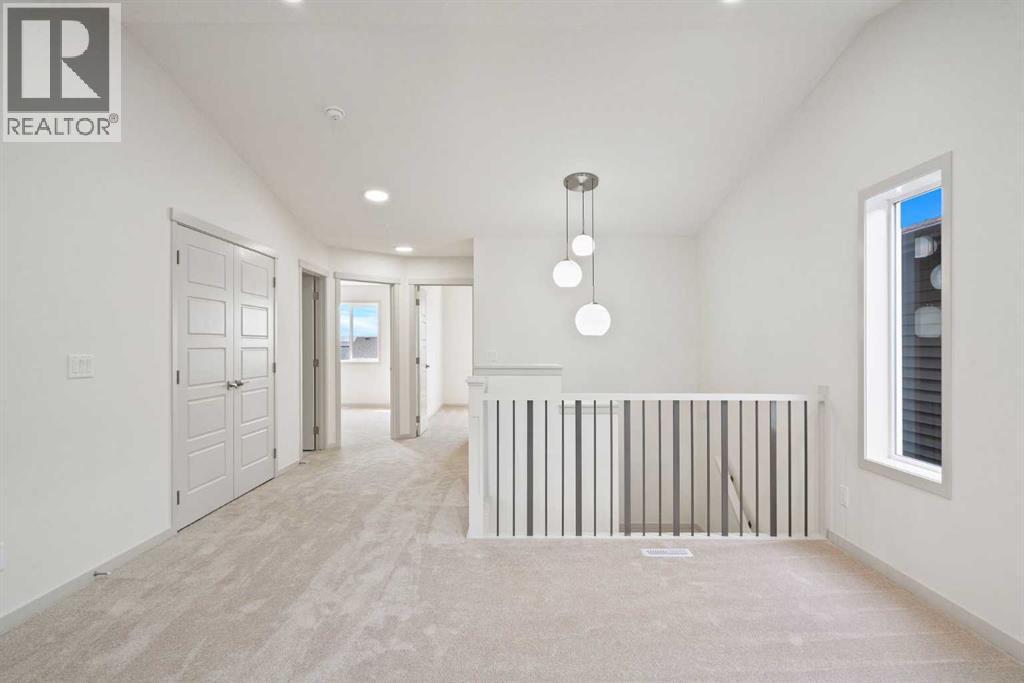 31 Lucas Passage Nw, Calgary, Alberta  T3P 1Z4 - Photo 21 - A2256280