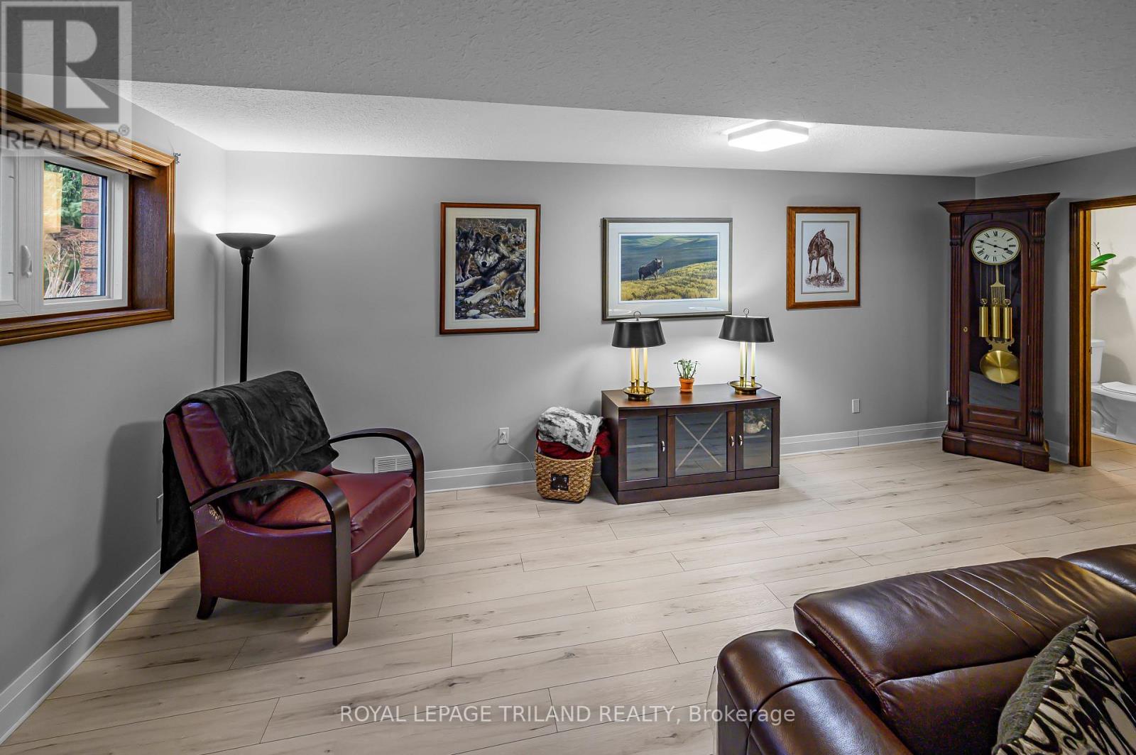 96 Golfdale Crescent, London South, Ontario  N6C 5P5 - Photo 26 - X12693382