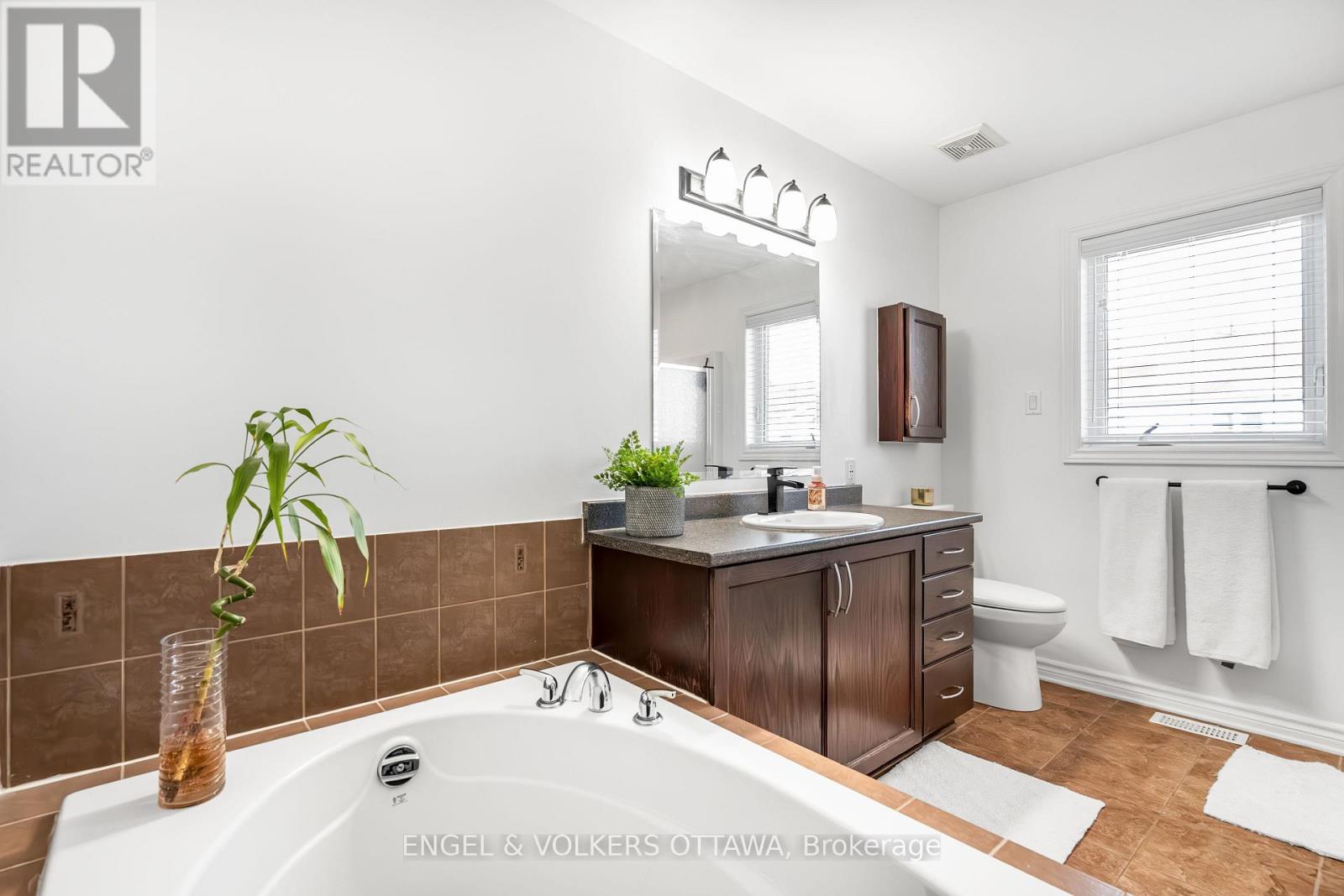 506 Allegro Way, Ottawa, Ontario  K4A 0H6 - Photo 24 - X12693328