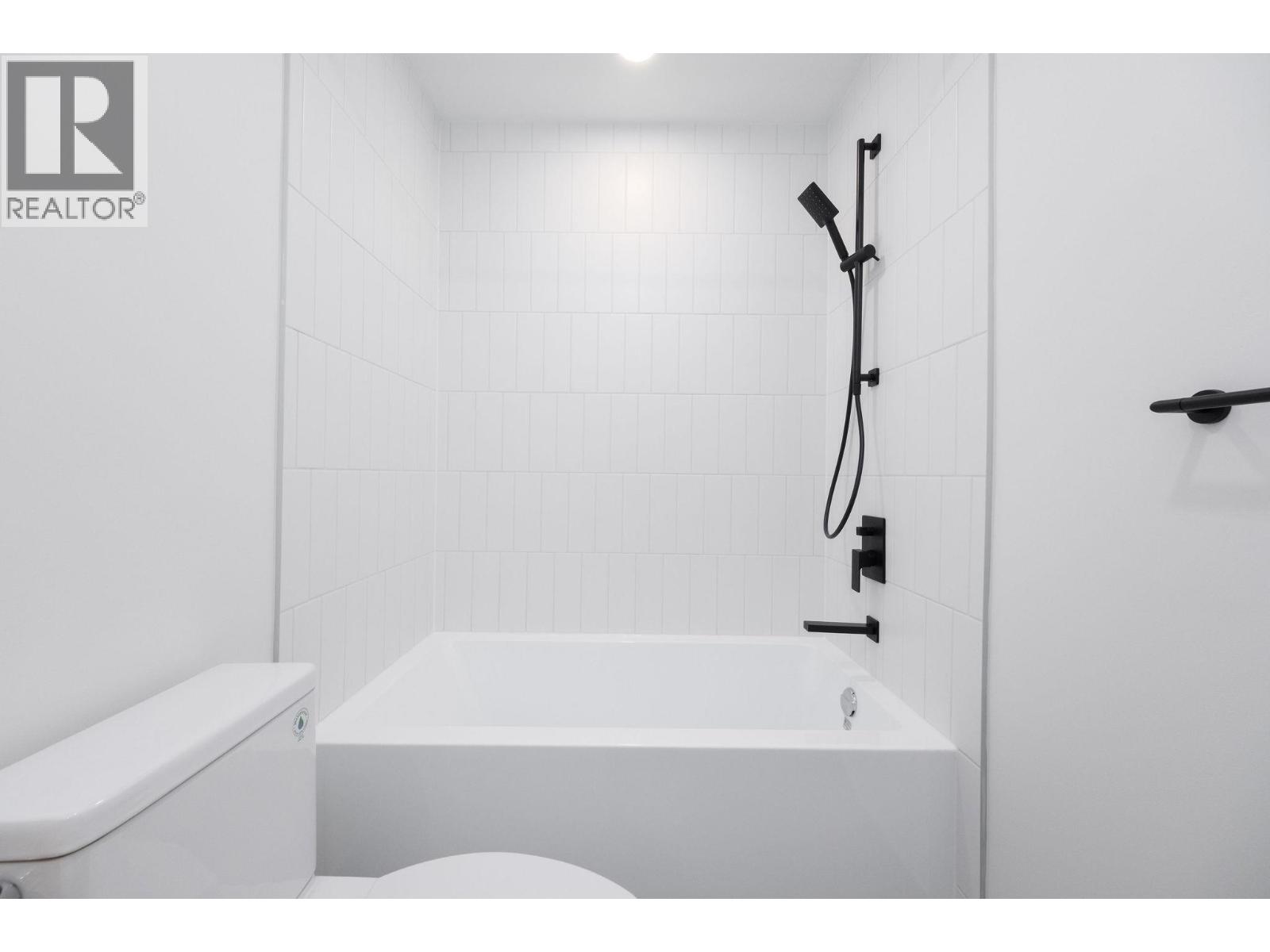 310 422 E 3rd Street, North Vancouver, British Columbia  V7L 0K1 - Photo 25 - R3079168