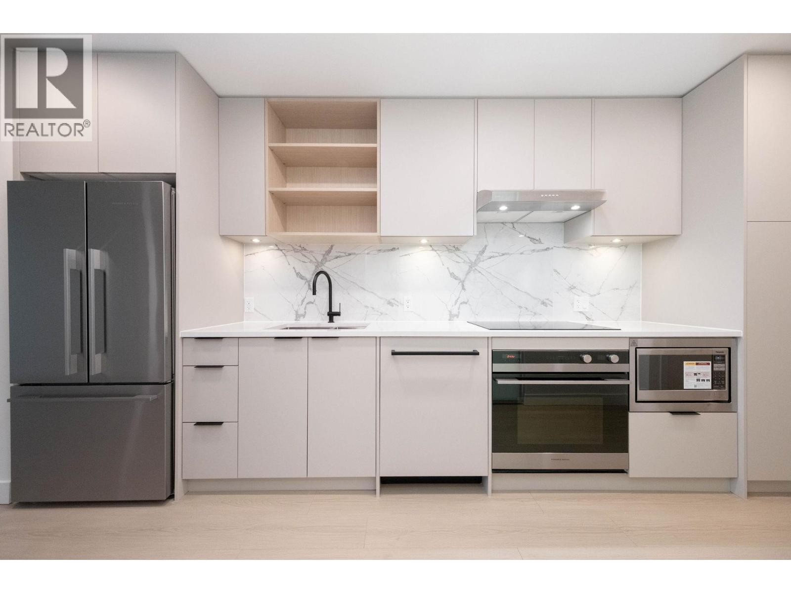 310 422 E 3rd Street, North Vancouver, British Columbia  V7L 0K1 - Photo 5 - R3079168