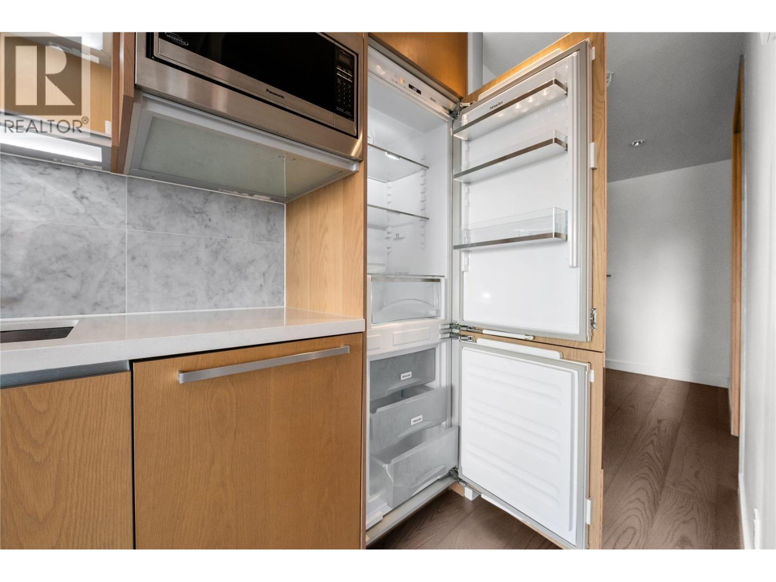 1256 38 Smithe Street, Vancouver, British Columbia  V6B 0P3 - Photo 5 - R3079174