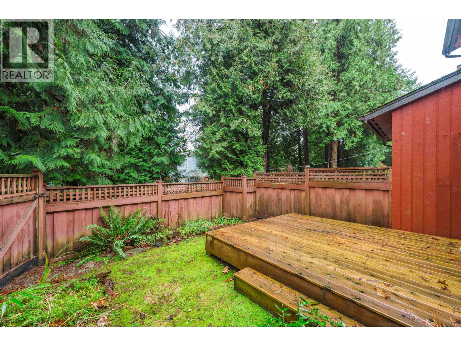 4686 Fernglen Place, Burnaby, British Columbia  V5G 3W1 - Photo 32 - R3079181