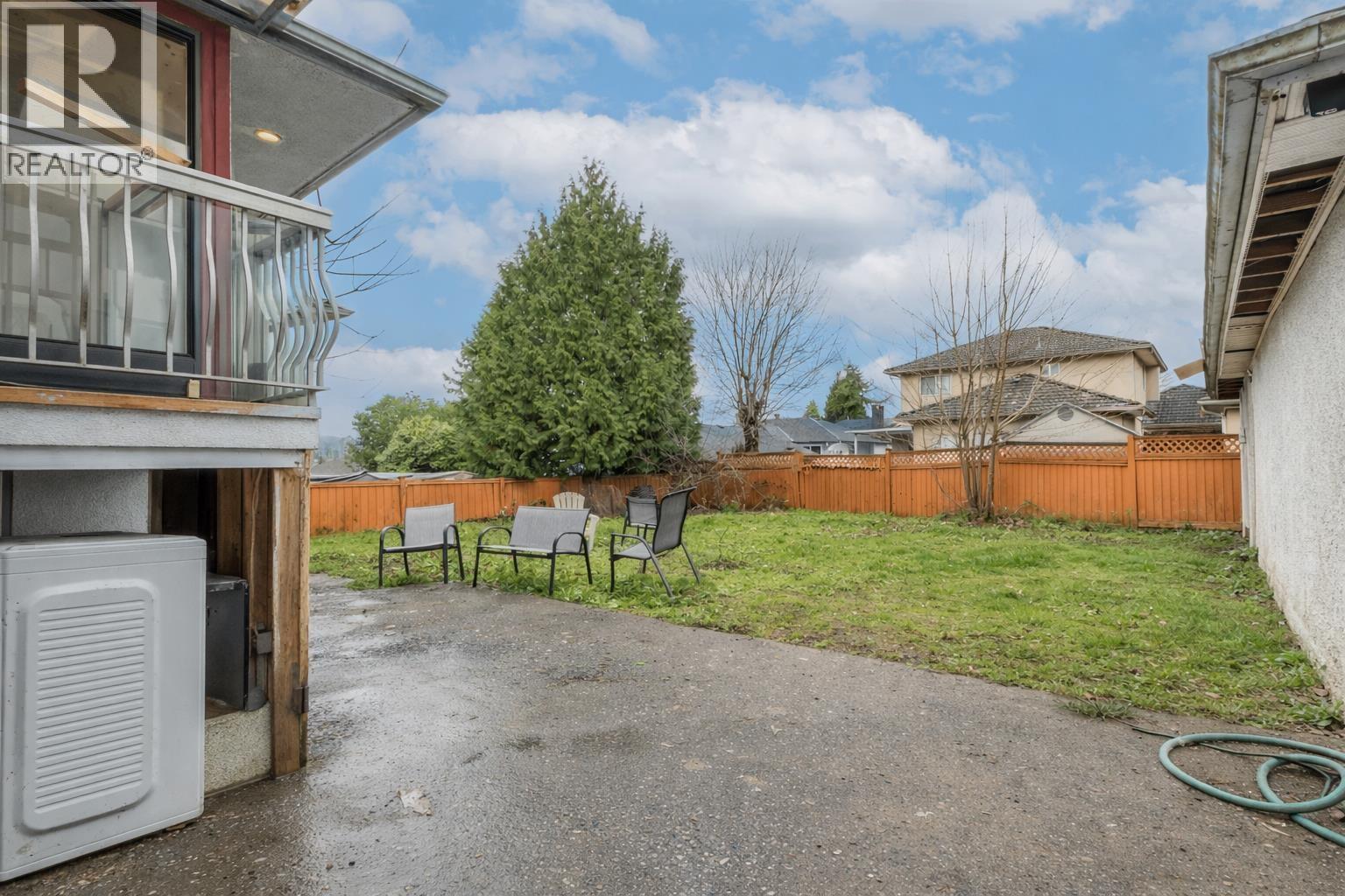 4856 Smith Avenue, Burnaby, British Columbia  V5G 2W4 - Photo 5 - R3078932