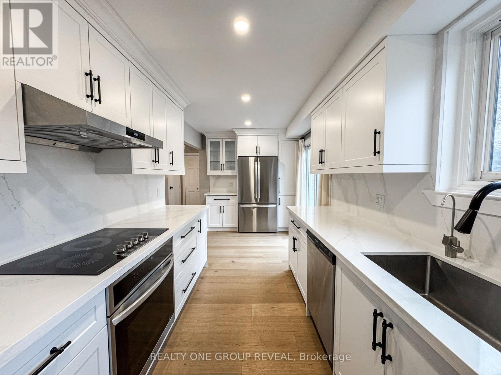 14 Calais Street, Whitby (Lynde Creek), Ontario  L1N 5M1 - Photo 8 - E12693320