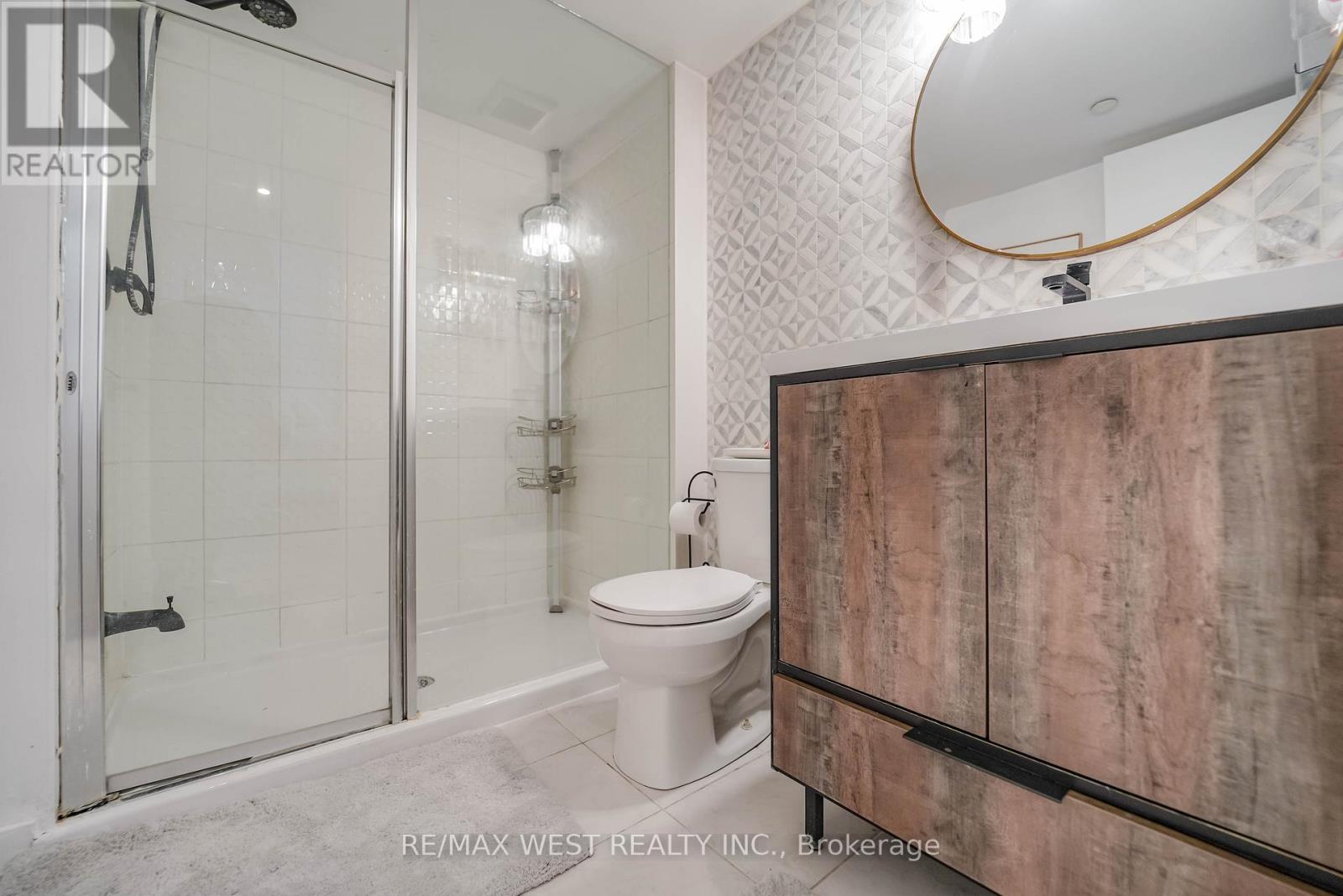 211 - 1460 Whites Road N, Pickering, Ontario  L1V 0E8 - Photo 8 - E12693364