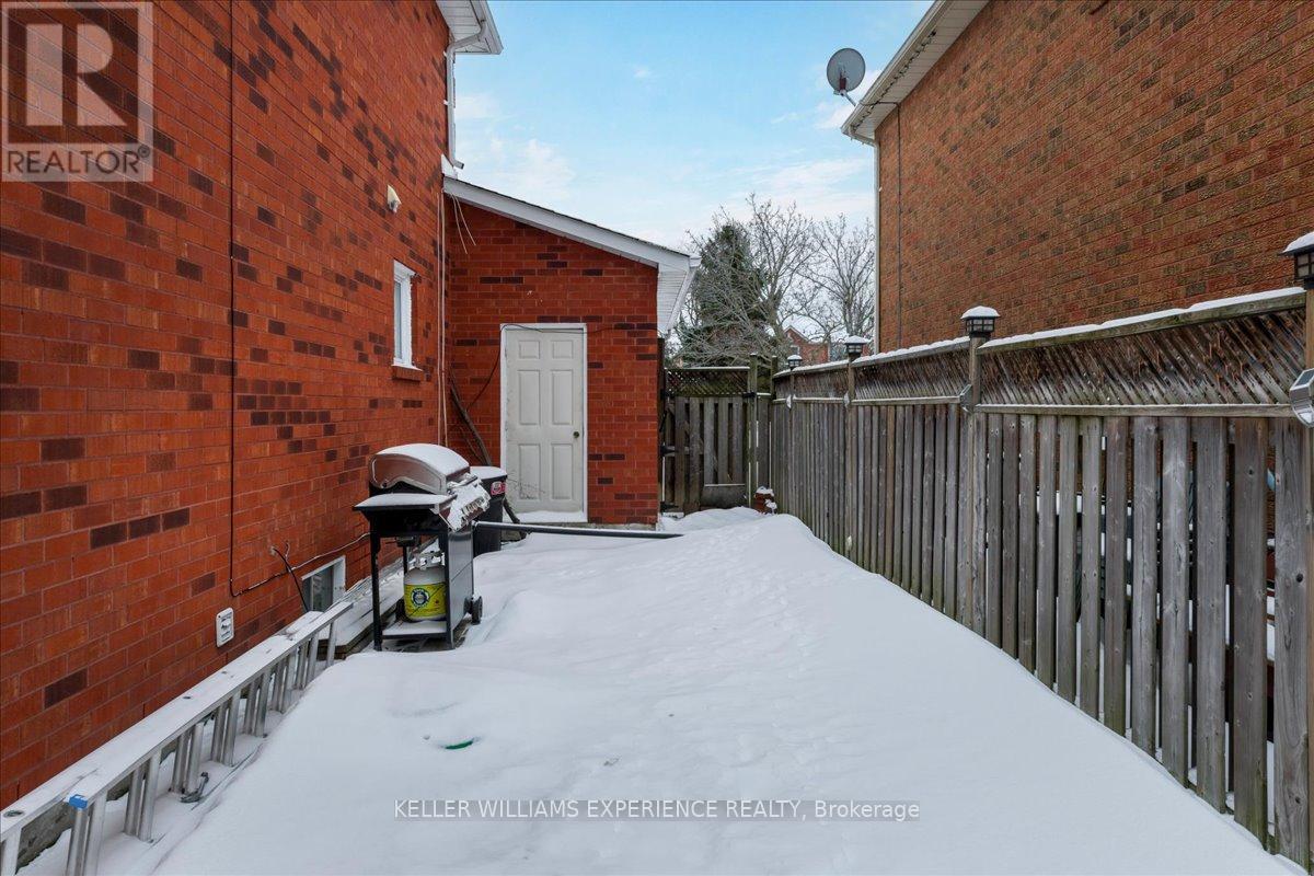 132 James Street, Barrie (Ardagh), Ontario  L4N 6X9 - Photo 38 - S12693342