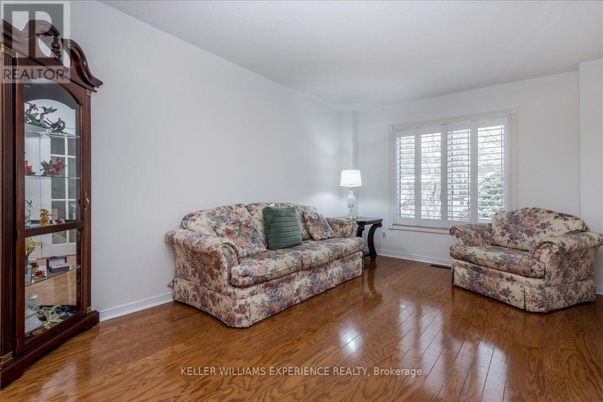 132 James Street, Barrie (Ardagh), Ontario  L4N 6X9 - Photo 7 - S12693342