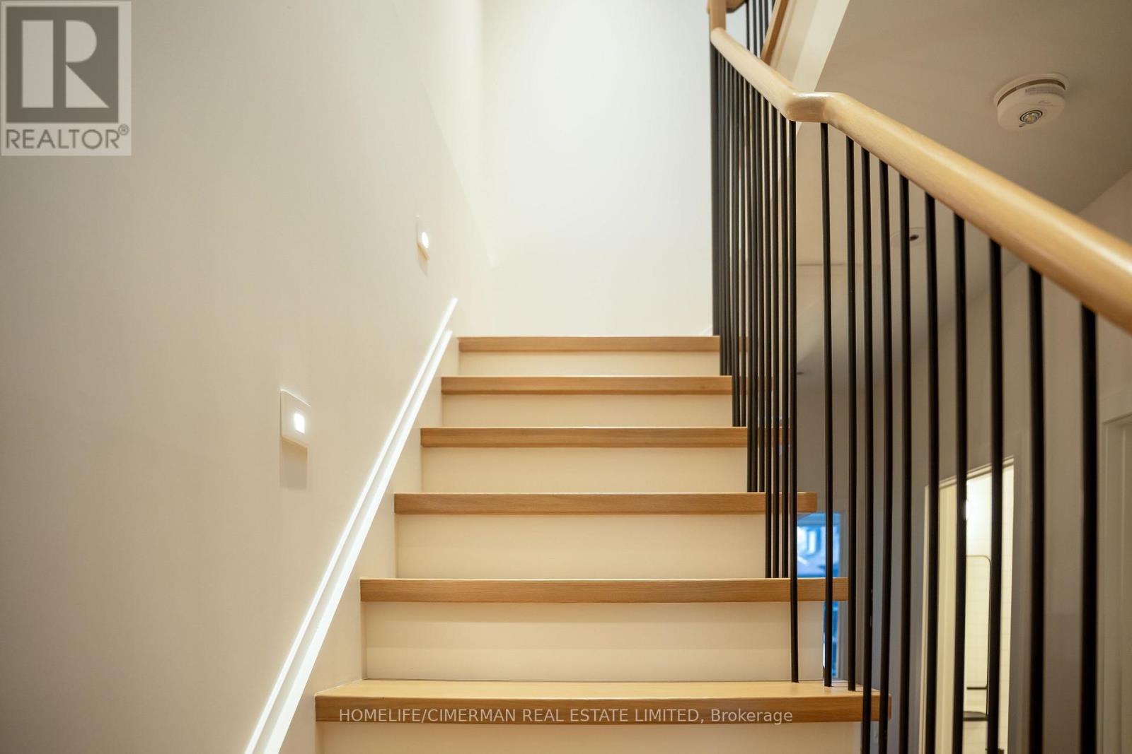 577 Concord Avenue, Toronto, Ontario  M6H 2R2 - Photo 21 - W12693346