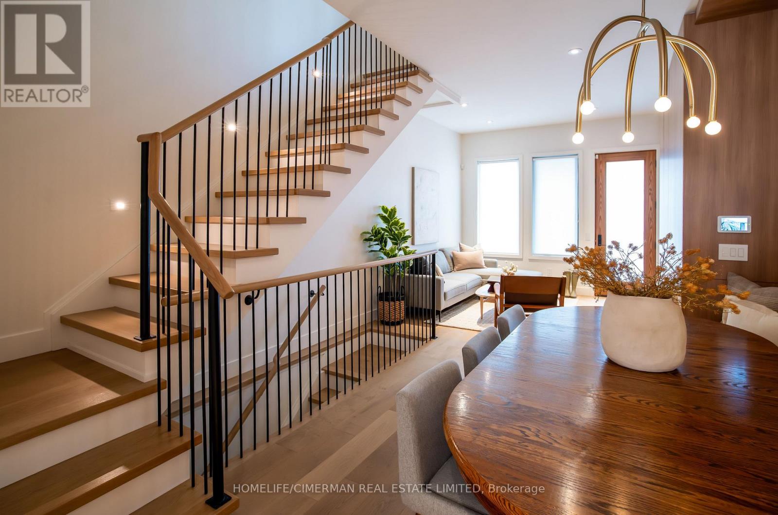 577 Concord Avenue, Toronto, Ontario  M6H 2R2 - Photo 4 - W12693346