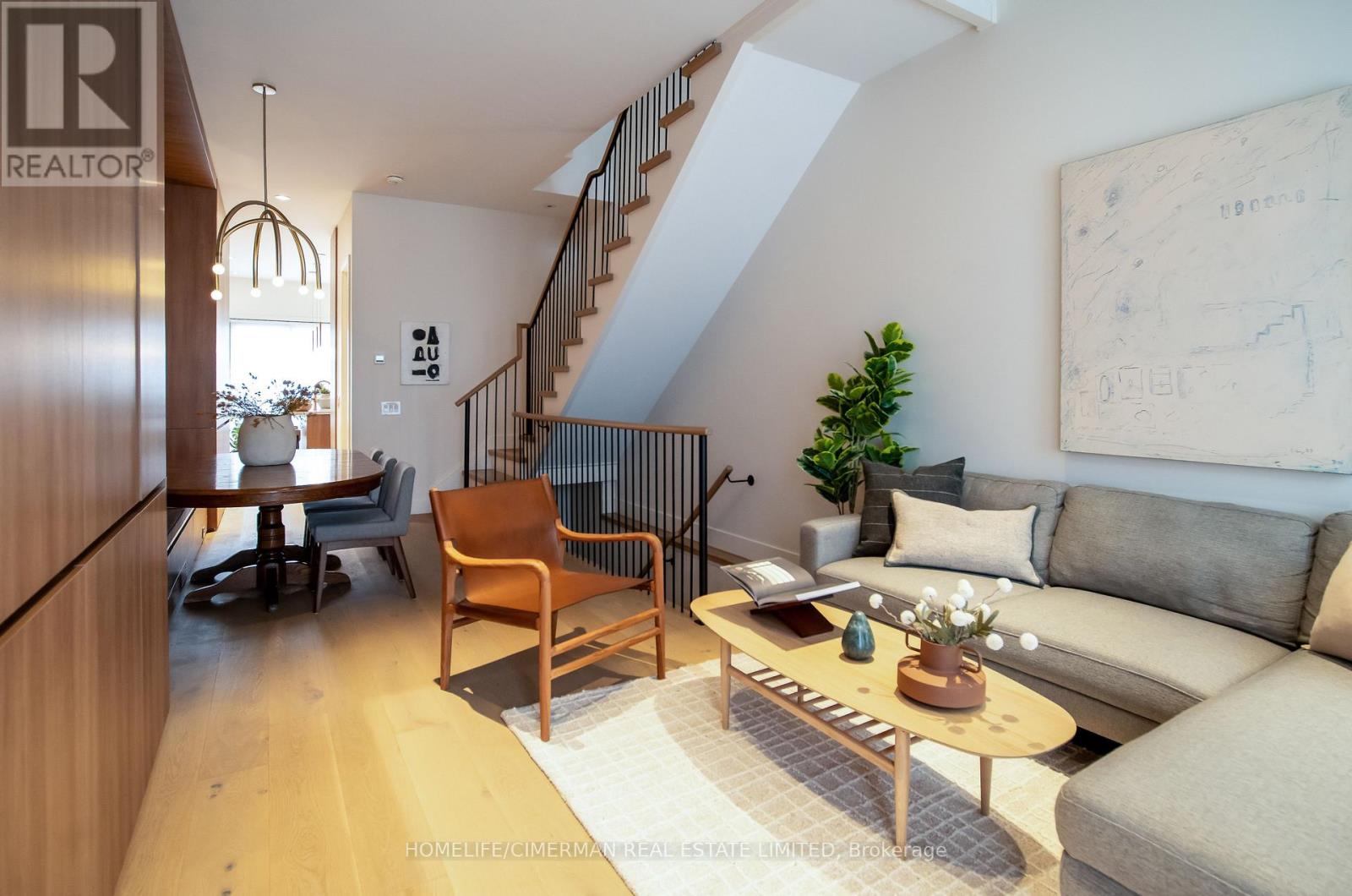 577 Concord Avenue, Toronto, Ontario  M6H 2R2 - Photo 5 - W12693346