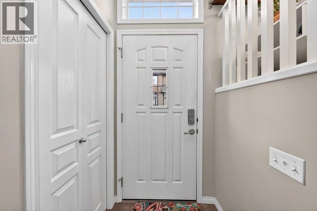 303 New Brighton Villas Se, Calgary, Alberta  T2Z 0T6 - Photo 6 - A2277843