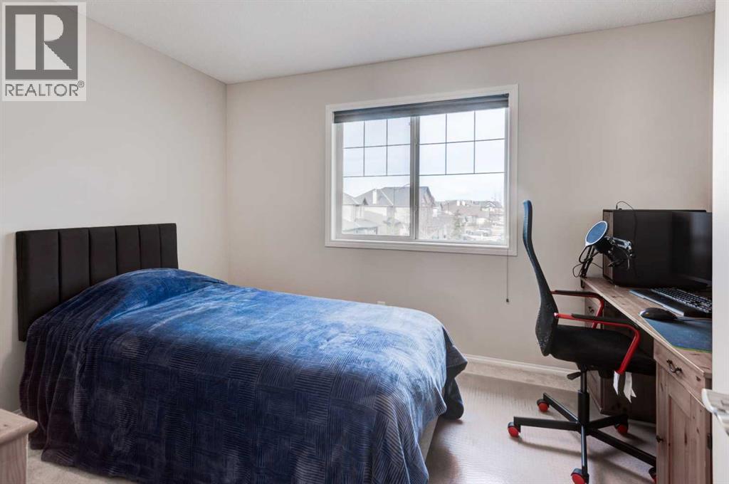 45 Cougarstone Place Sw, Calgary, Alberta  T3H 4W8 - Photo 20 - A2278265