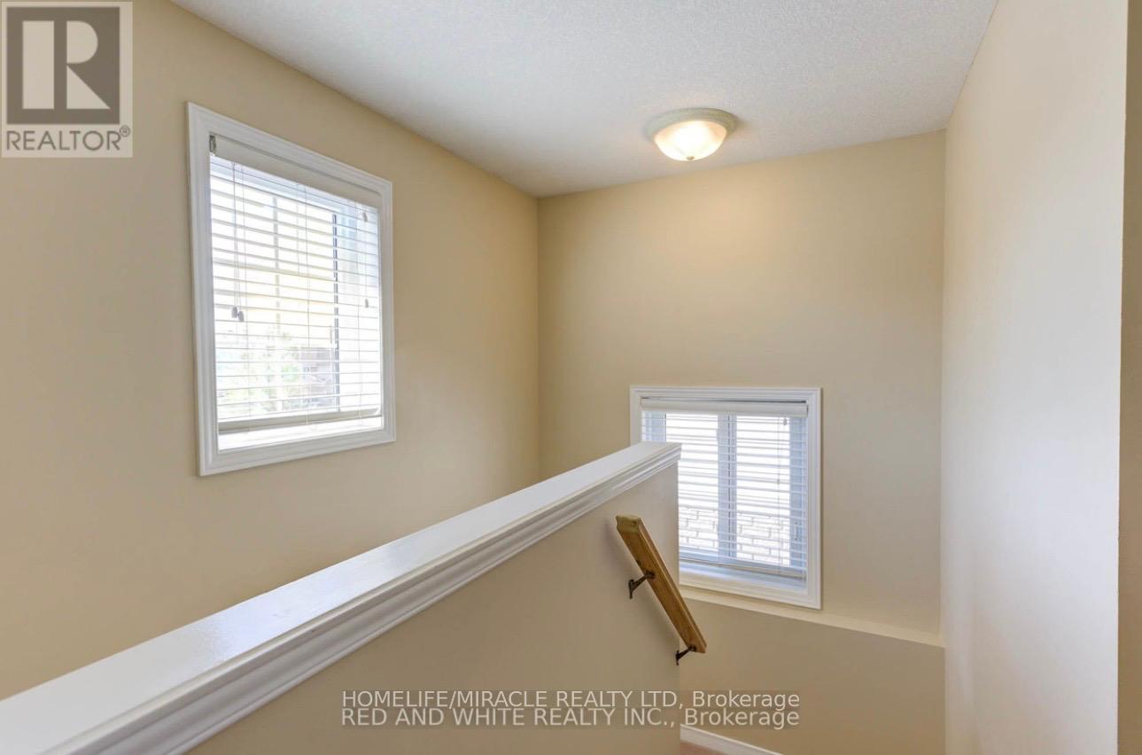 12 Haskell Road, Cambridge, Ontario  N1P 1E3 - Photo 7 - X12693374