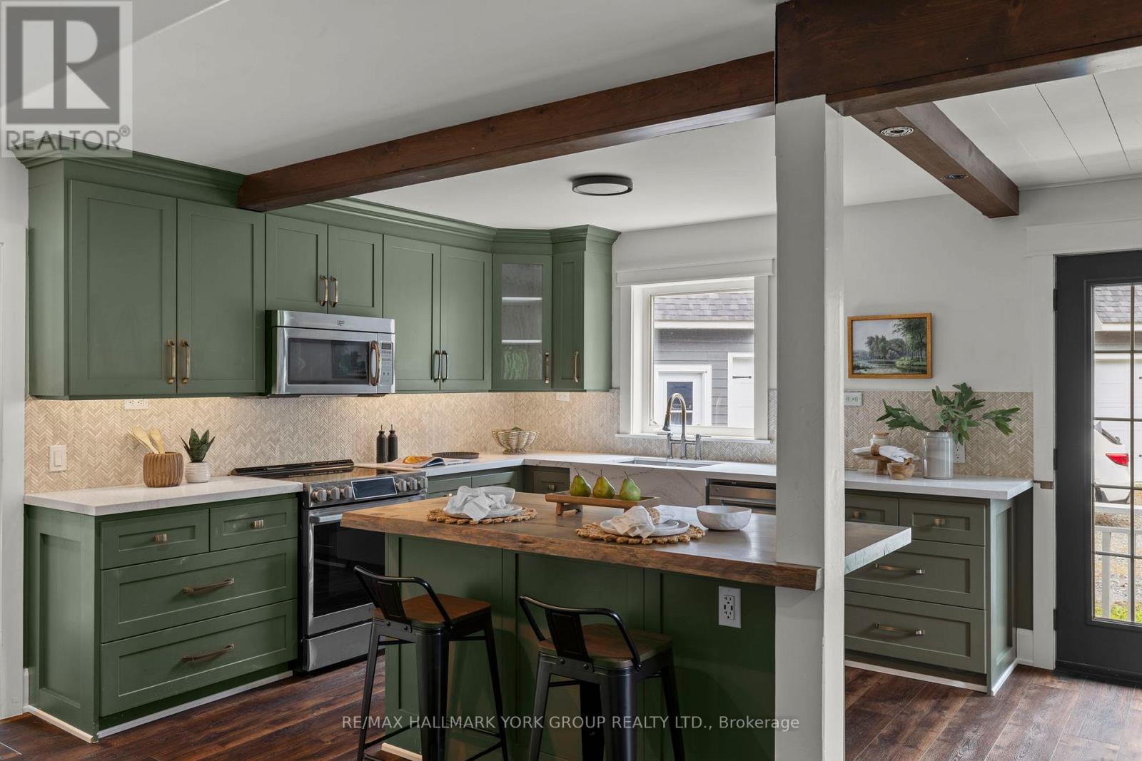 1628 Muskoka Road N, Gravenhurst, Ontario  P1P 1R5 - Photo 10 - X12693386